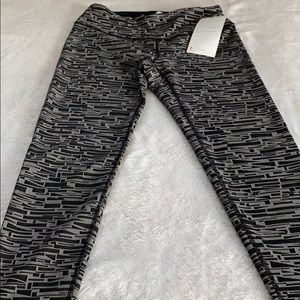 NWT - Lucy Studio Hatha Leggings